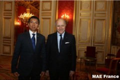 Andry Rajoelina a bien rencontré Laurent Fabius: priorité aux Malgaches pour sa décision finale
